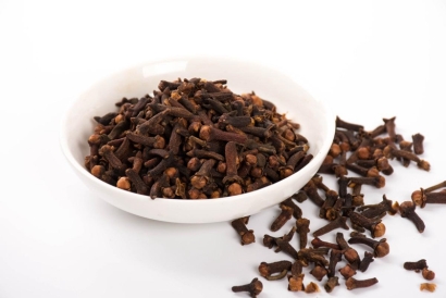 馬來西亞丁香進口報關流程_藥食同源香料清關費