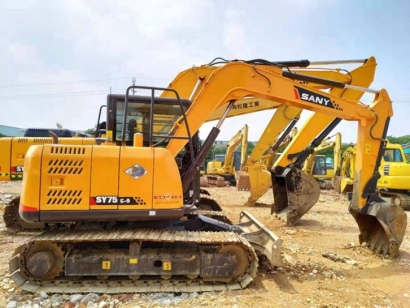 二手挖掘機進口報關流程及注意事項