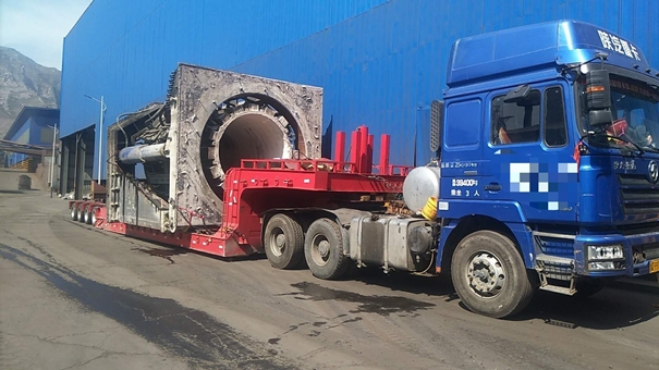 1642413887636665.jpg 大型設(shè)備運輸和清關(guān)成本_副本.jpg